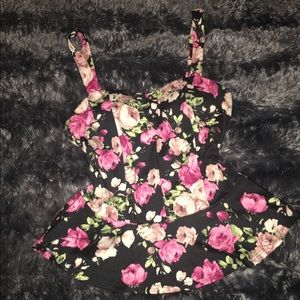 Floral Two-Strap Peplum Shirt 🌸🌺🌸🌺 Size - L