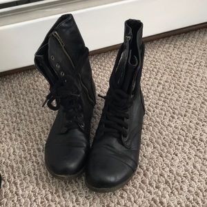 Madden girl combat boots