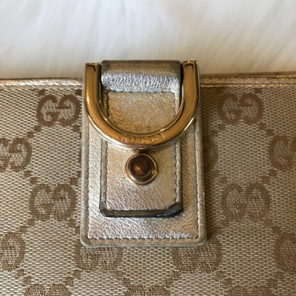 Gucci wallet