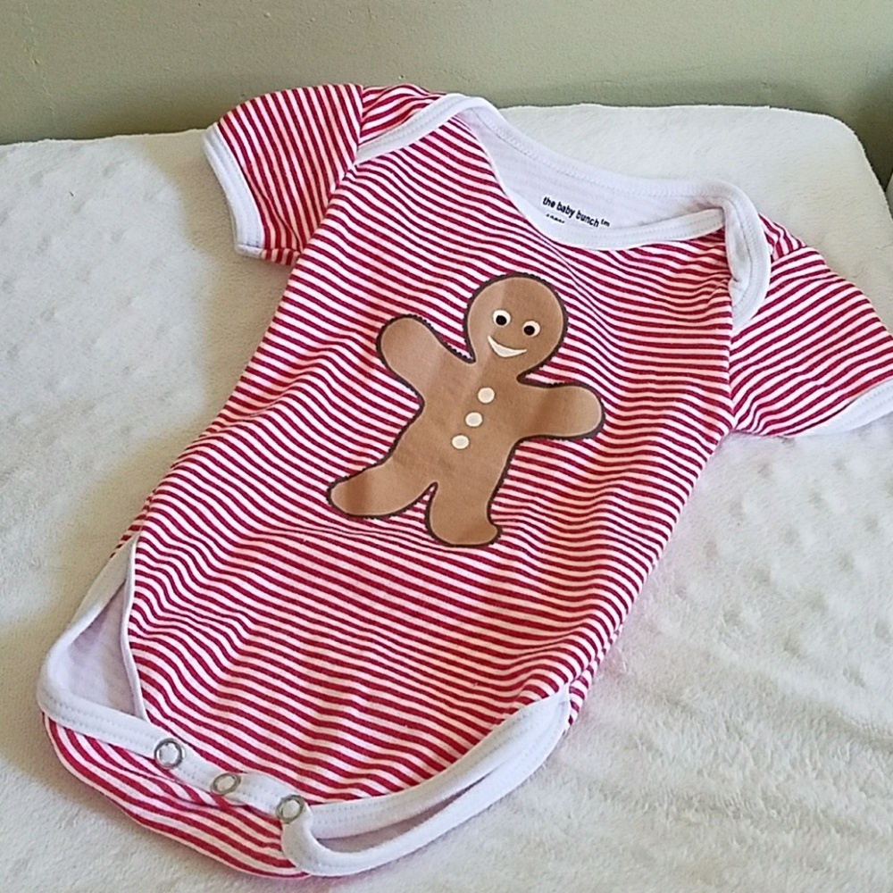 Christmas onesie with gingerbread 0 to 6 mth