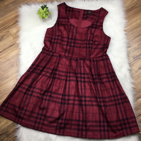 torrid Dresses & Skirts - TORRID Sz 18 faux suede plaid dress