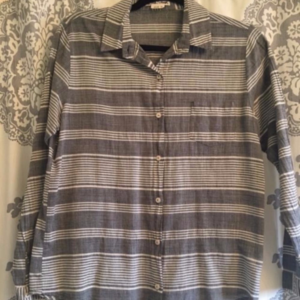 Anthropolgie shirt-Lilis Closet