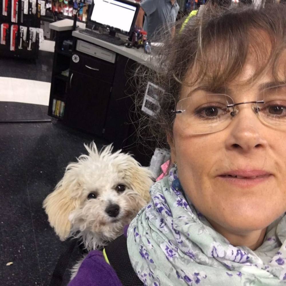 Meet your Posher, Virginia