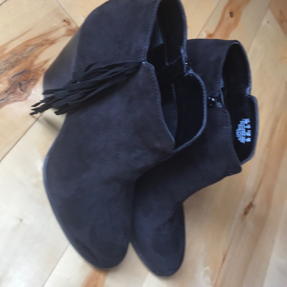 Carlos by Carlos Santana black bootie 10M