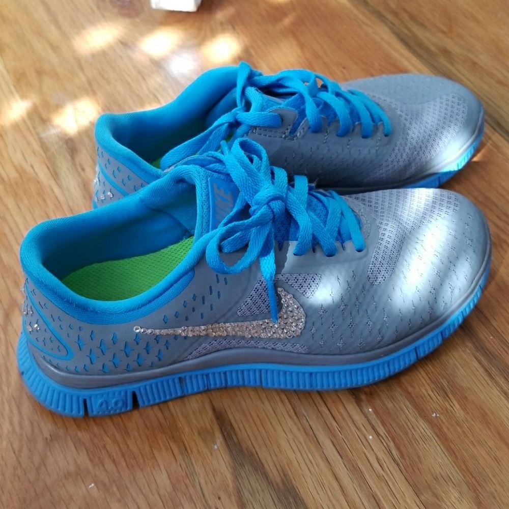 Nike Free 4.0 v2 w/ Swarovski Crystals