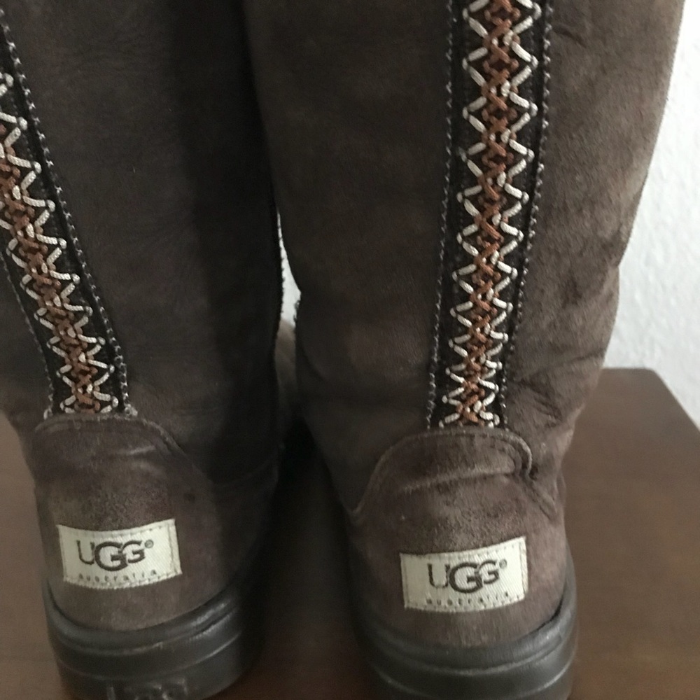 UGG TALL WOMAN BOOTS 7W - Picture 4 of 8