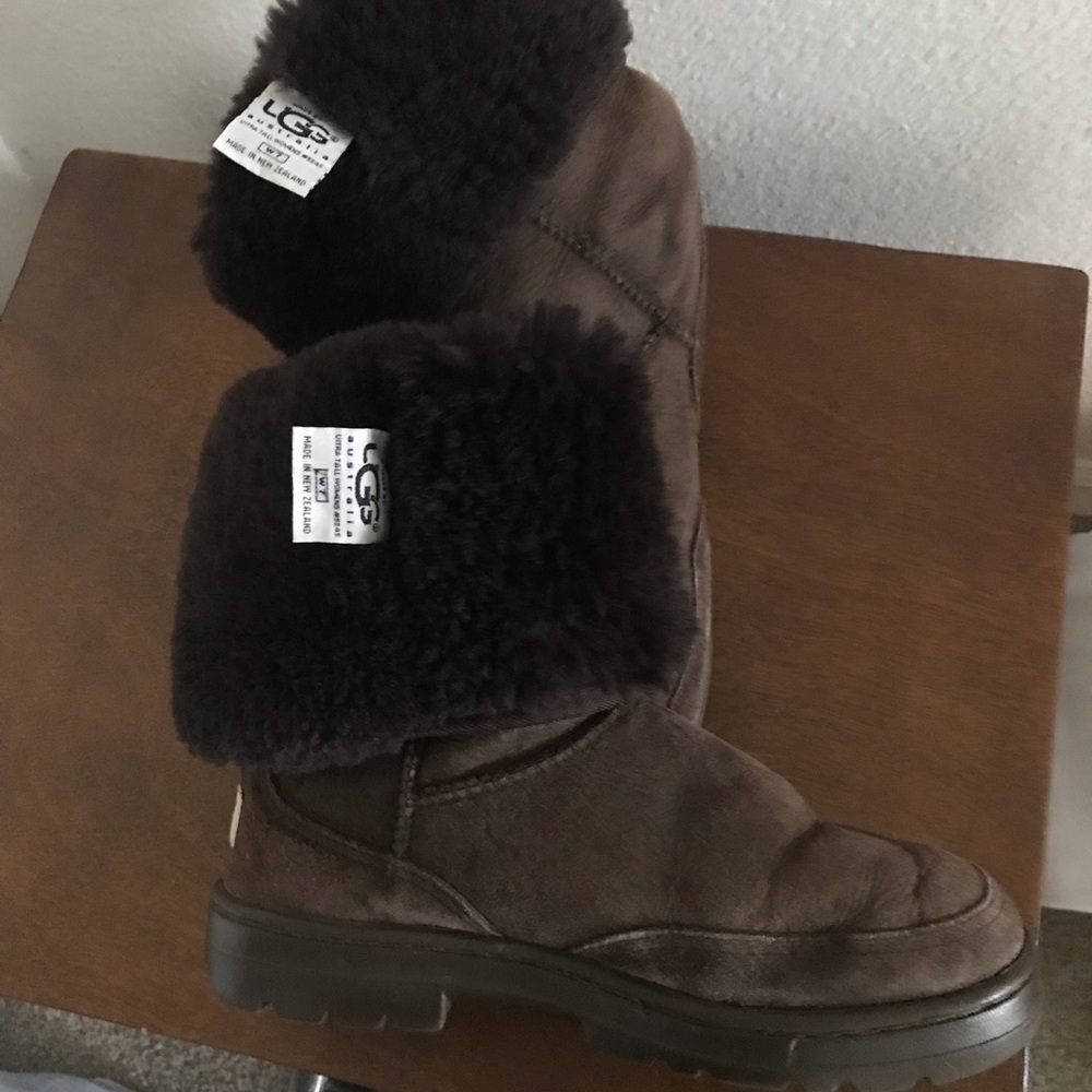 UGG TALL WOMAN BOOTS 7W - Picture 8 of 8