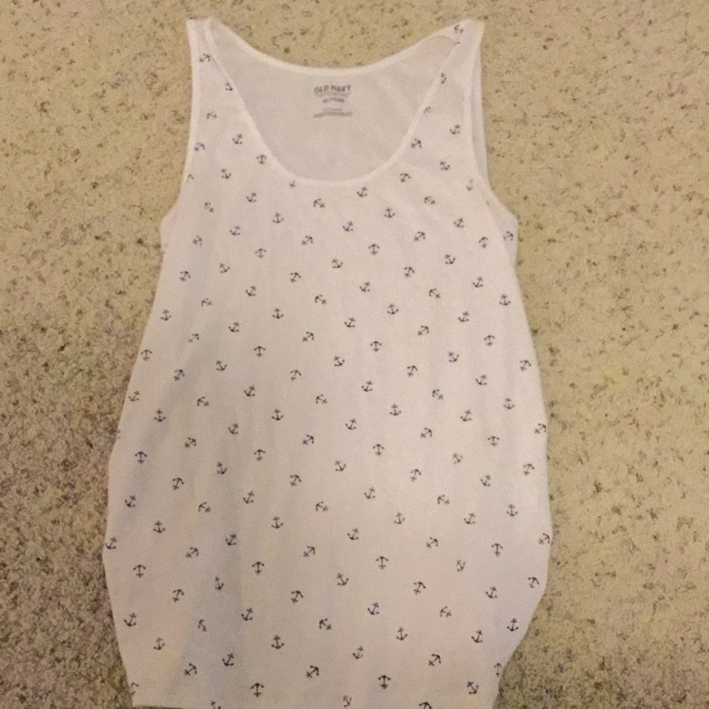 Old navy anchor tank