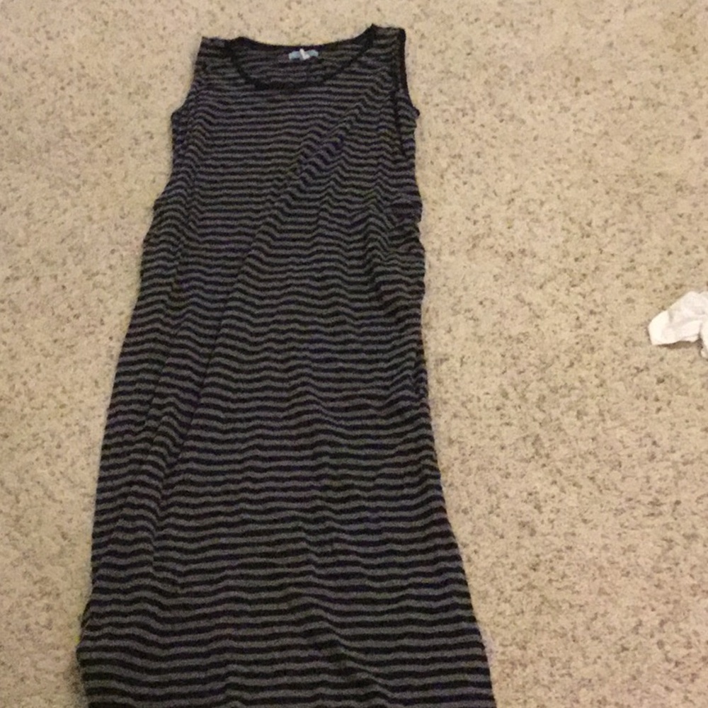 Old navy maternity dress