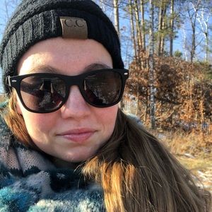 Meet your Posher, Alexxis