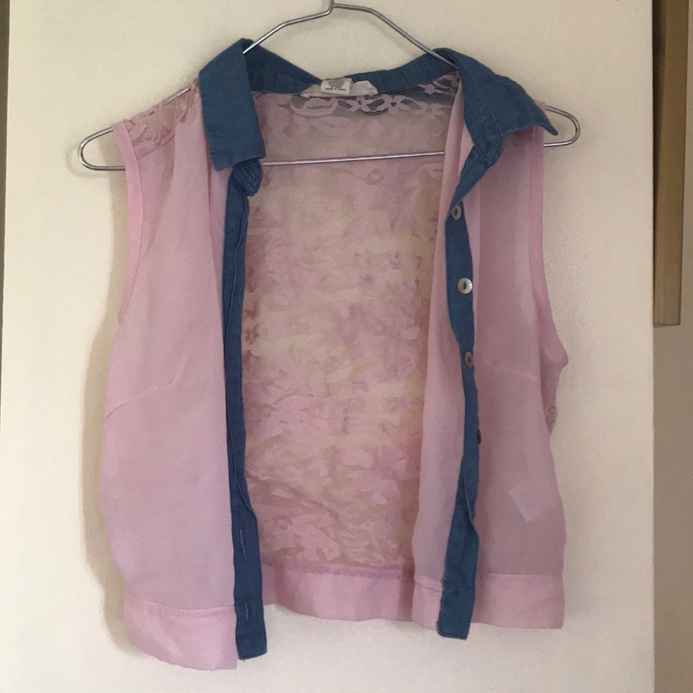 Denim & Lace crop top size small