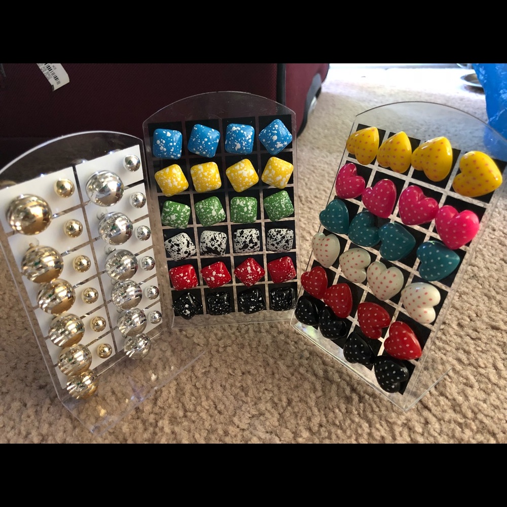 All 3 sets of 36 earrings for 25$