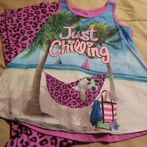 Girls Sz 8 pjs