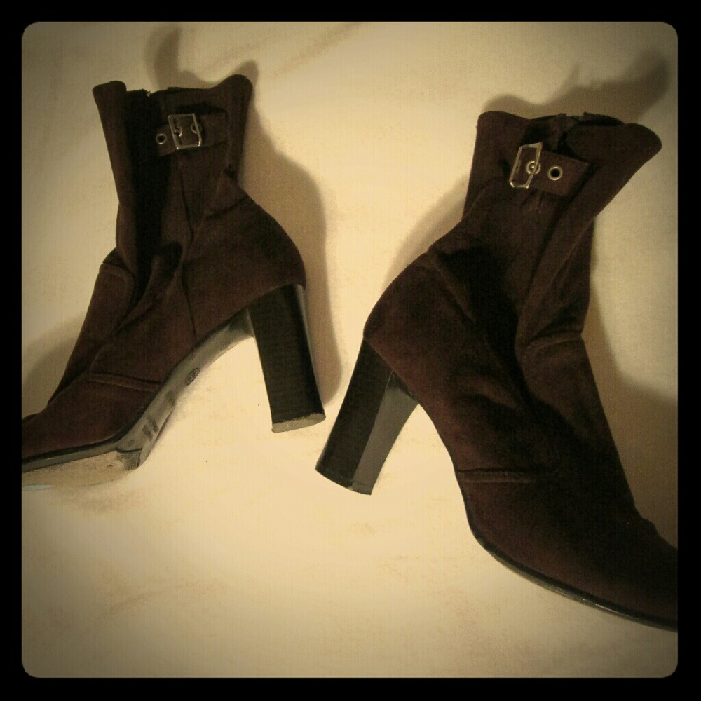 Predictions Dark Brown Suede Mid Calf Boots Sz 8