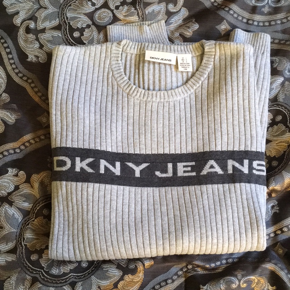 DKNY sweater - Picture 1 of 3