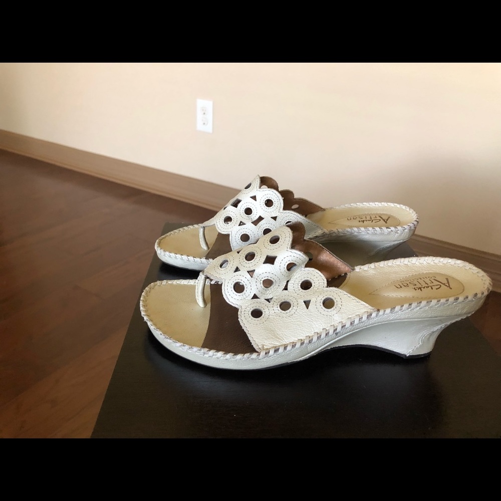 Leather Clark’s Artisan collection sandals
