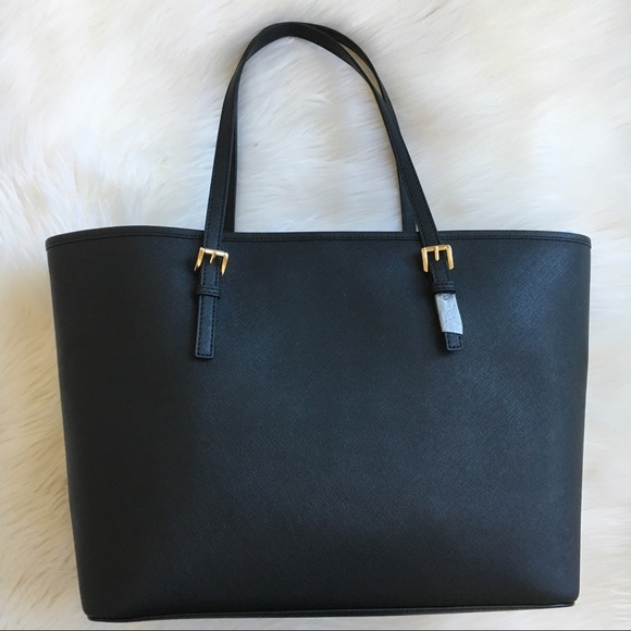 New! Michael Kors tote - Picture 2 of 5