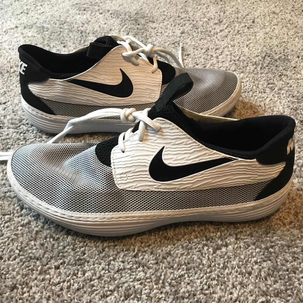 EXCLUSIVE/ RARE NIKE GYM-SWIM SHOES