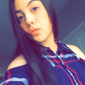 Meet your Posher, Alejandrina