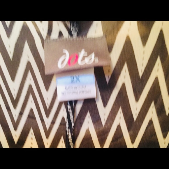 🦋 Dots sheer geometric cover jacket - Picture 4 of 5