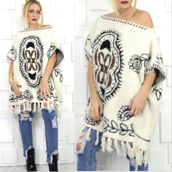 ULTRA SOFT PONCHO/SHRUG - Picture 2 of 4