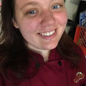 Meet your Posher, Sarah nicole