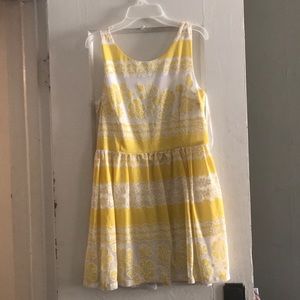 Beautiful spring dress never worn