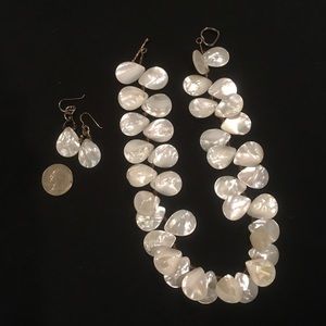 Handmade pearl necklace/choker and earrings.