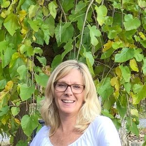 Meet your Posher, Carol