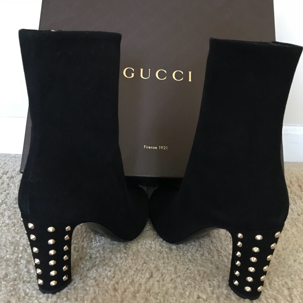 Not For Sale. NWT! Authentic Suede Gucci Bootie. - Picture 1 of 8