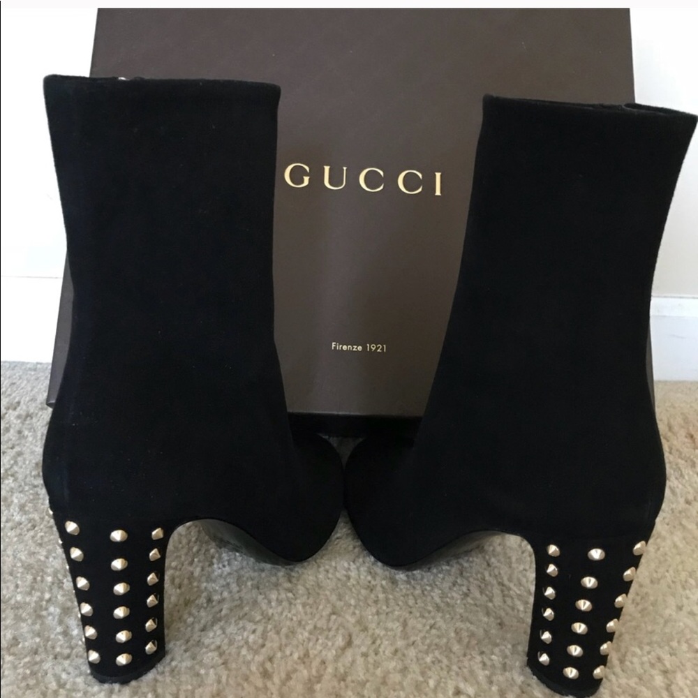 Not For Sale. NWT! Authentic Suede Gucci Bootie. - Picture 7 of 8