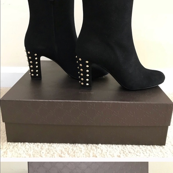 Not For Sale. NWT! Authentic Suede Gucci Bootie. - Picture 8 of 8