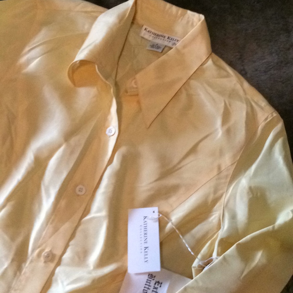 NWT Katherine Kelly “Winter Gdn” 100% silk blouse