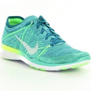 Neon Teal Nike Free TR Flyknit