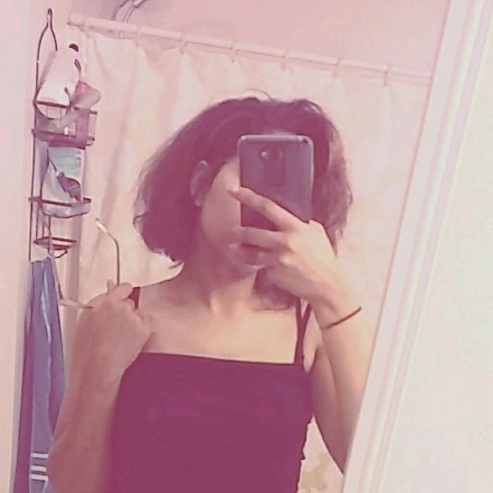 Meet your Posher, Destinee