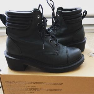 Dr. Martens Alexandra Boots