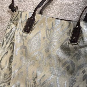 Stella and Dot purse