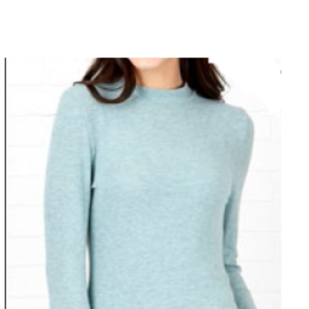 NWT SOFT BELL SLEEVE SWEATER IN MINT - Picture 2 of 4