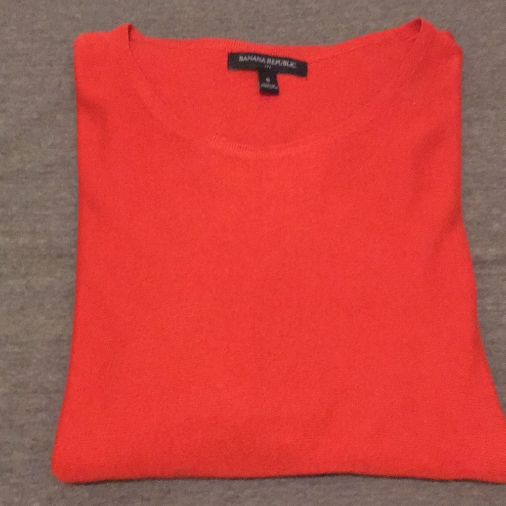 BANANA REPUBLIC Lightweight Sweater