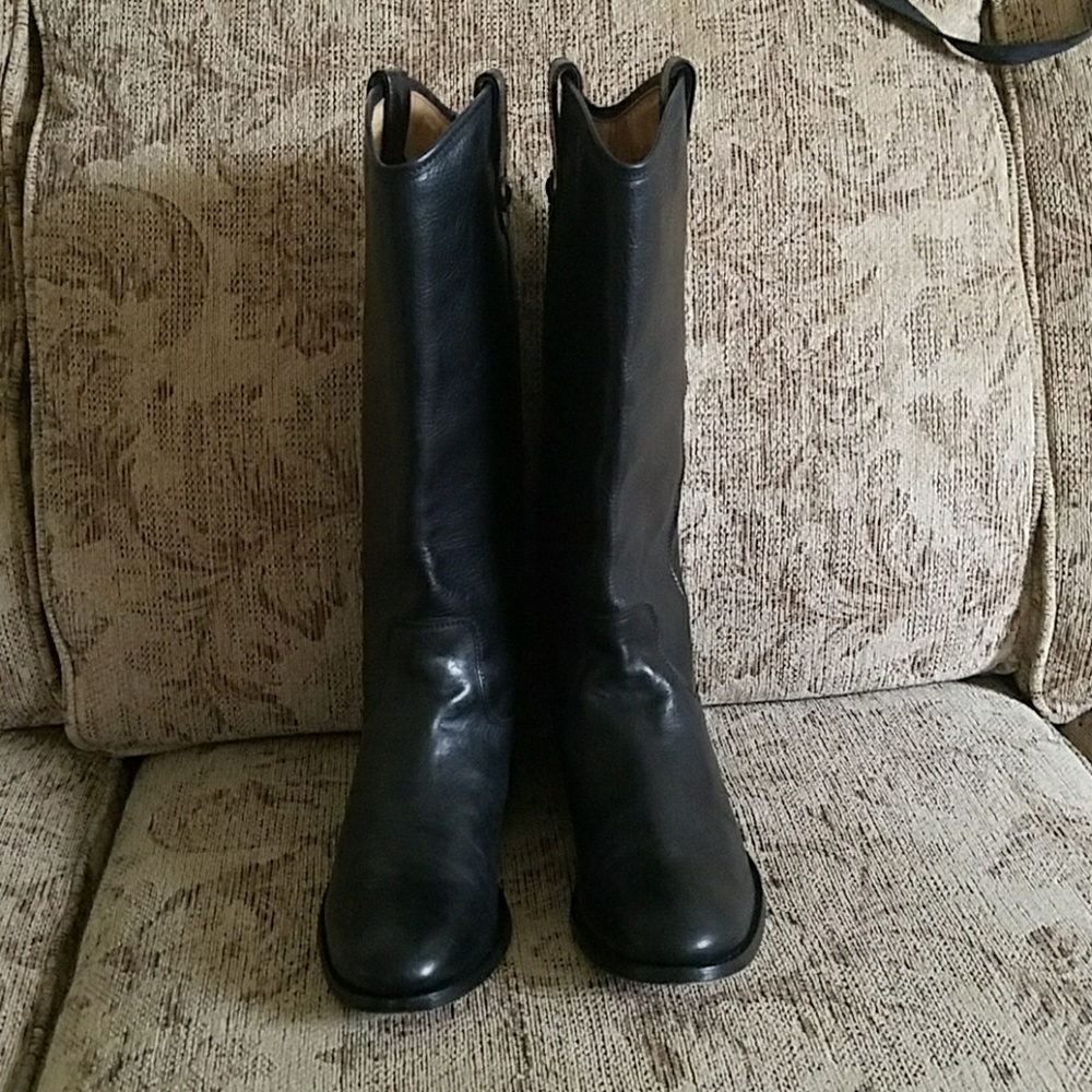 Frye Melissa Button Boots Black size 11