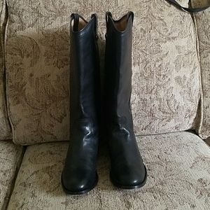 Frye Melissa Button Boots Black size 11