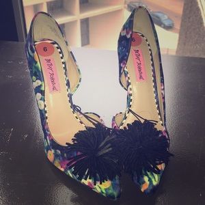 Betsy Johnson floral heels