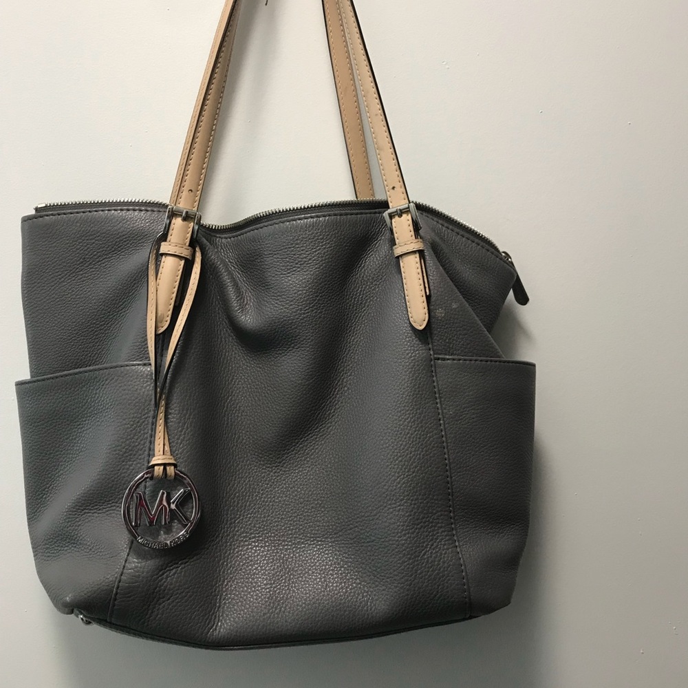 Michael Kors Grey purse