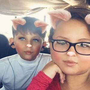 Meet your Posher, Katrina