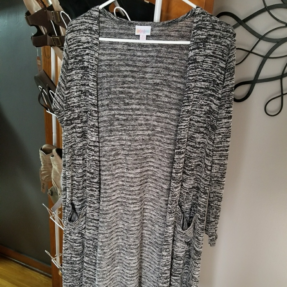 Lularoe sarah