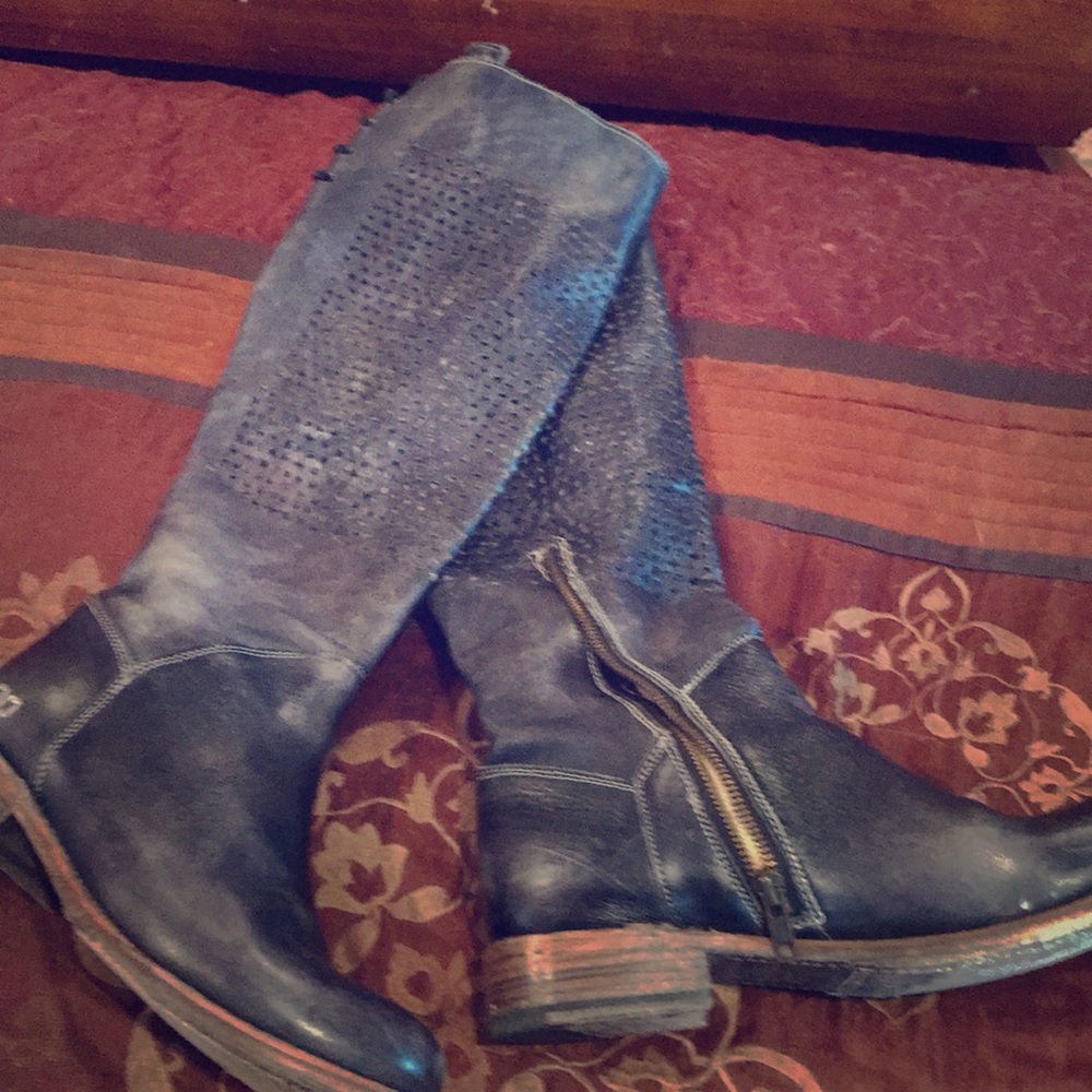 Authentic Bed Stu boots with box