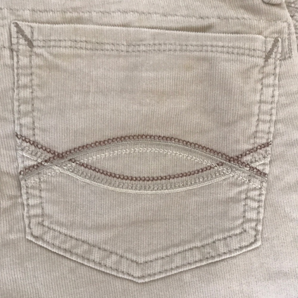 Abercrombie & Fitch Corduroys