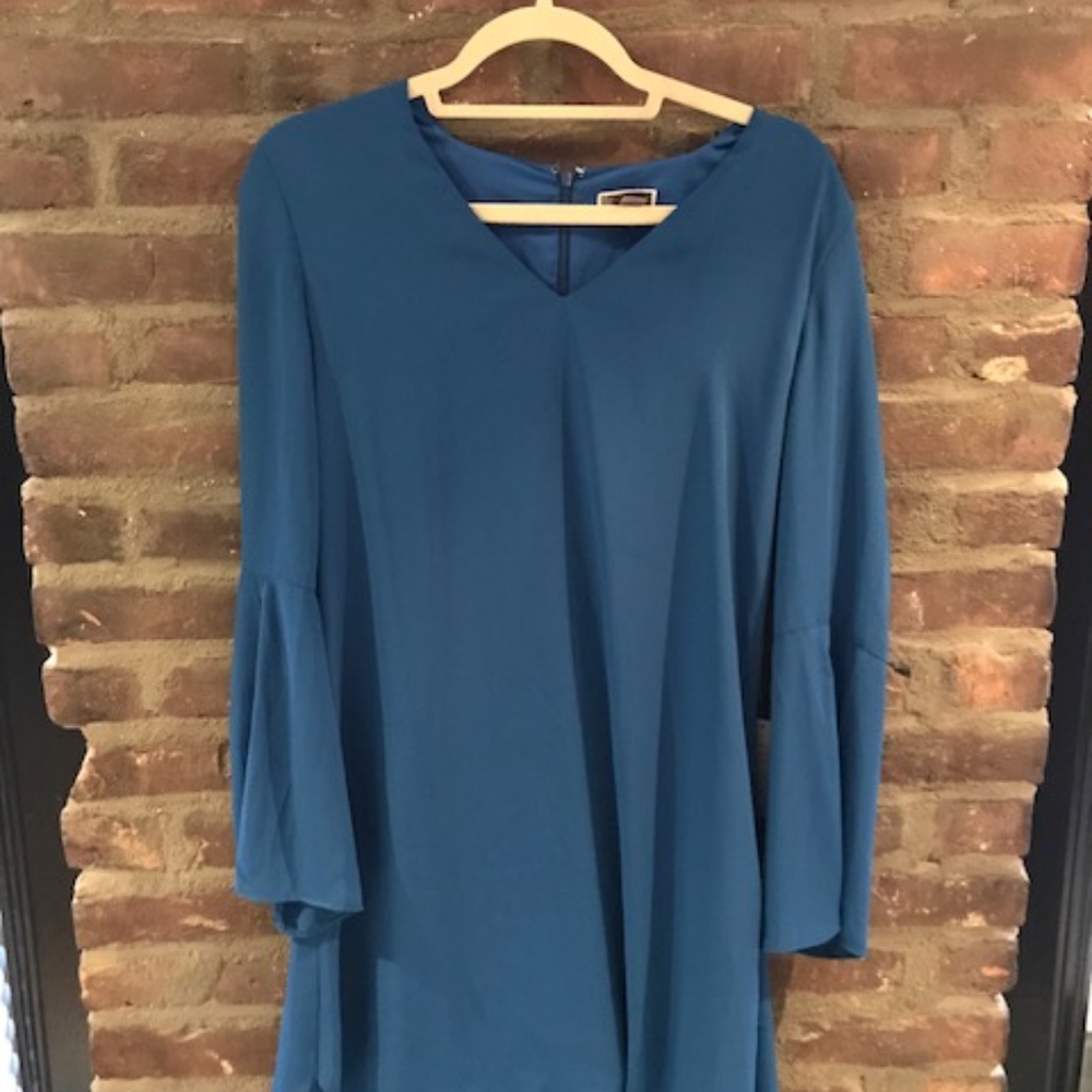 Blue Flowy Dress with Mid-Length Sleeve