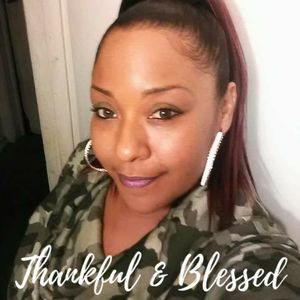 Meet your Posher, Anitra