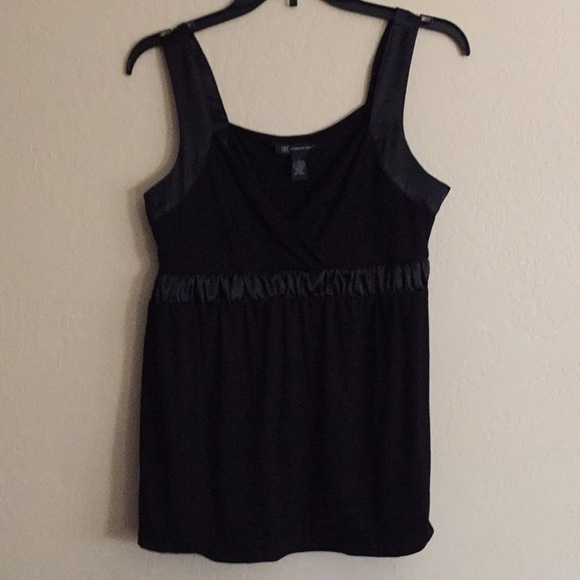 INC sleeveless fancy black top - Picture 1 of 3